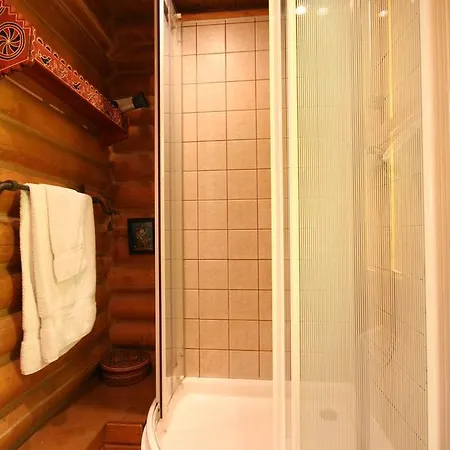 Khatky Ruslany מלון 3*