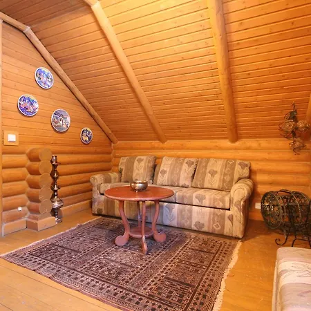 Hotel Khatky Ruslany