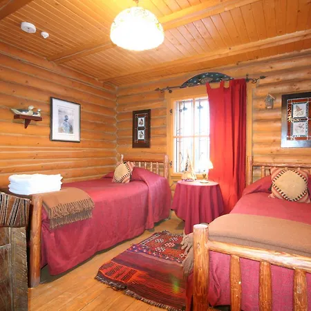 מלון Khatky Ruslany