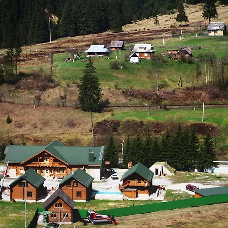 מלון Khatky Ruslany 3*