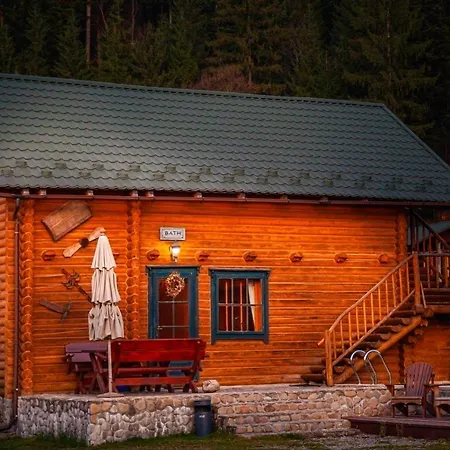 מלון Khatky Ruslany 3*